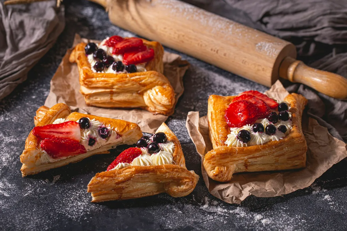 Deserturi delicioase la airfryer: idei simple de prăjituri și gustări dulci