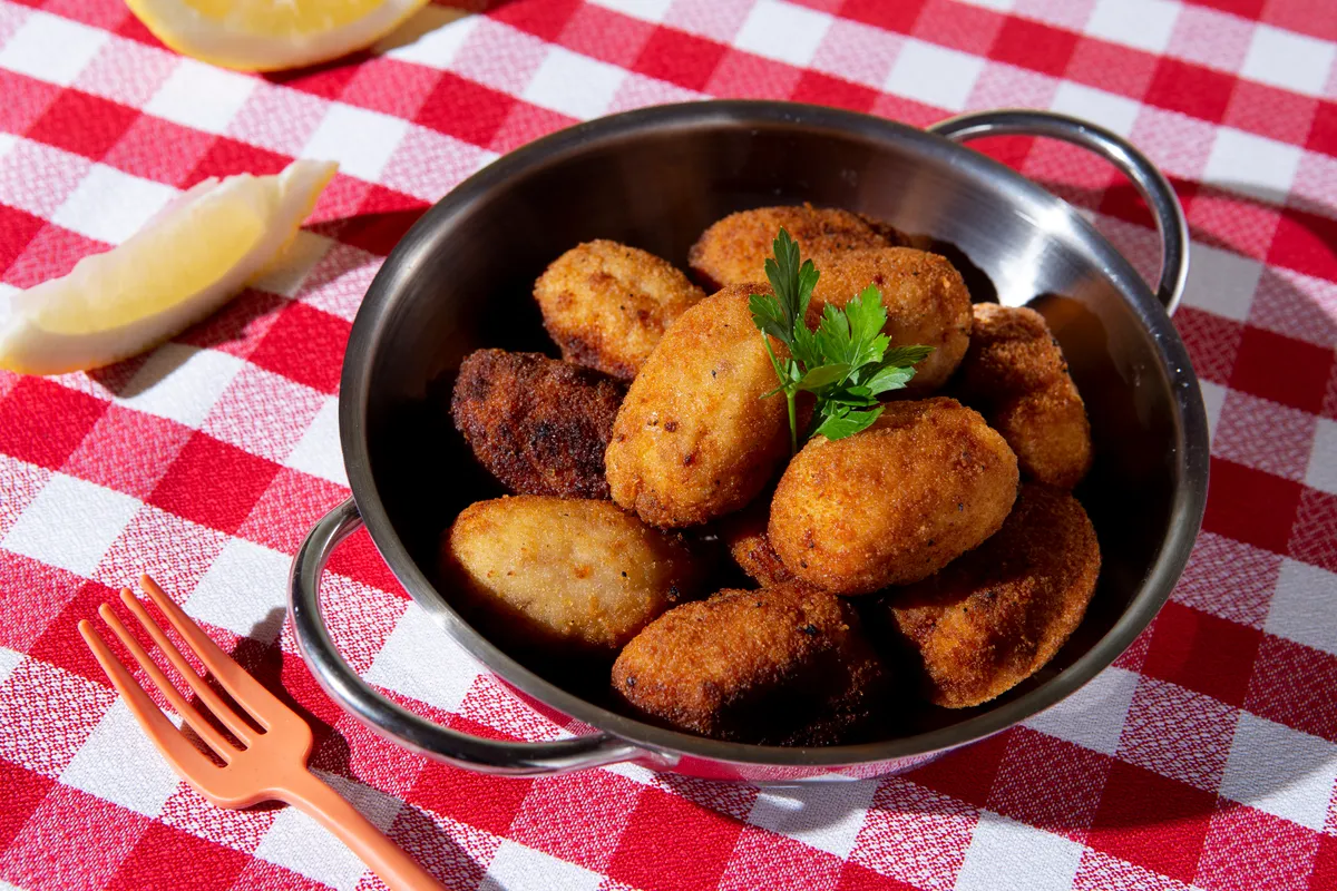 Chifteluțe de Pui la Airfryer – extra suculente și rumene