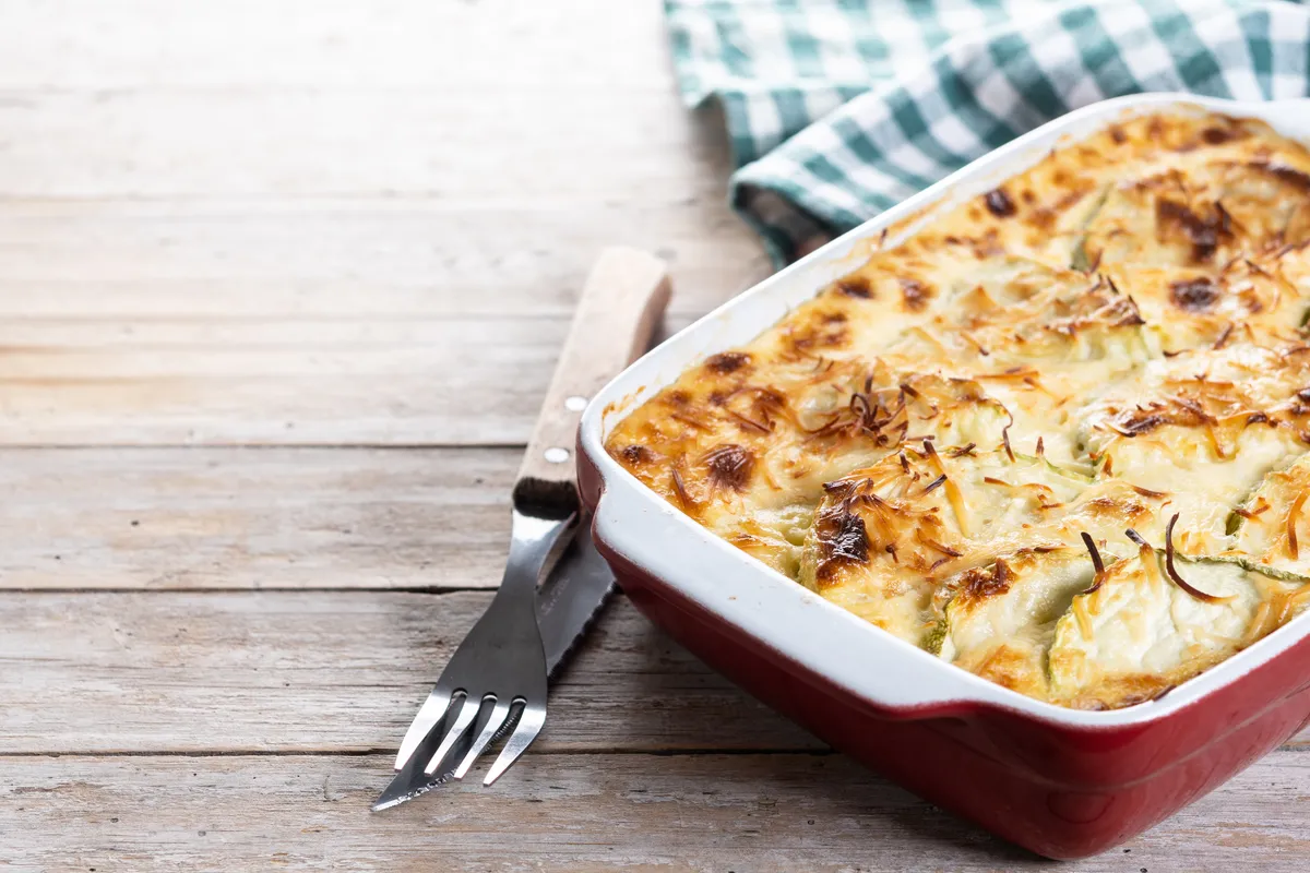 Paste gratinate la airfryer: rețeta rapidă și savuroasă