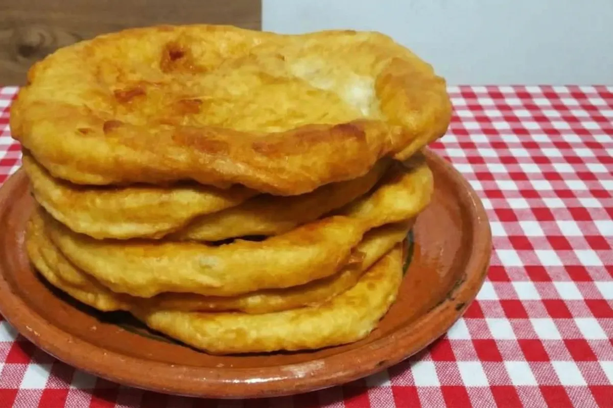 Scovergi ardelenești cu cartofi și brânză de burduf