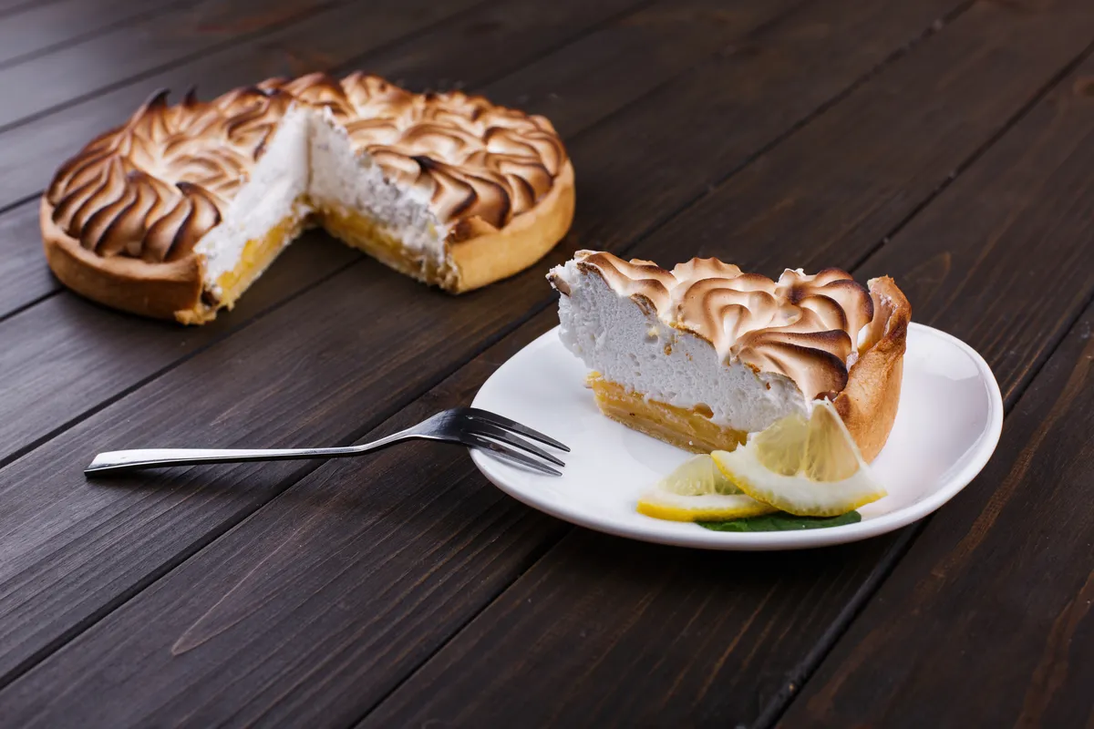 Tartelette cu lămâie și bezea