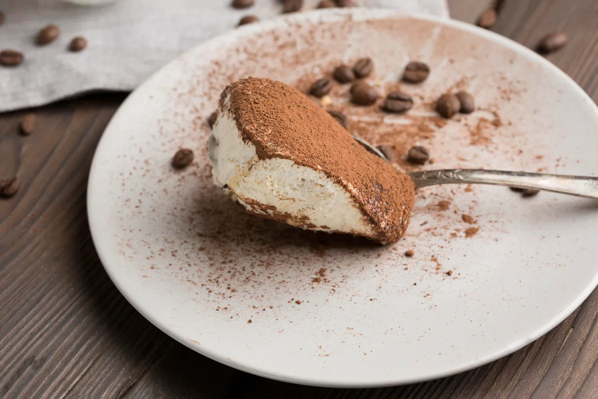 Tiramisu clasic: Desert italian rafinat cu mascarpone și cafea