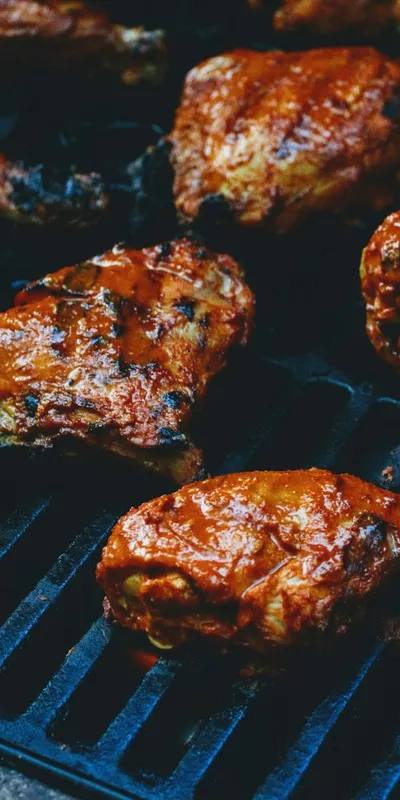 Aripioare de curcan glazurate cu sos barbecue la airfryer