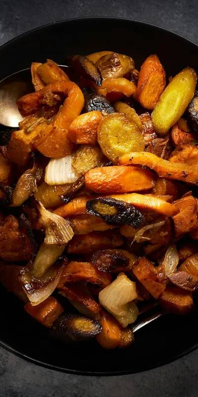 Rețete de legume la airfryer: secretul crocanței perfecte fără ulei (broccoli, morcovi, cartofi dulci, sparanghel, dovlecei)