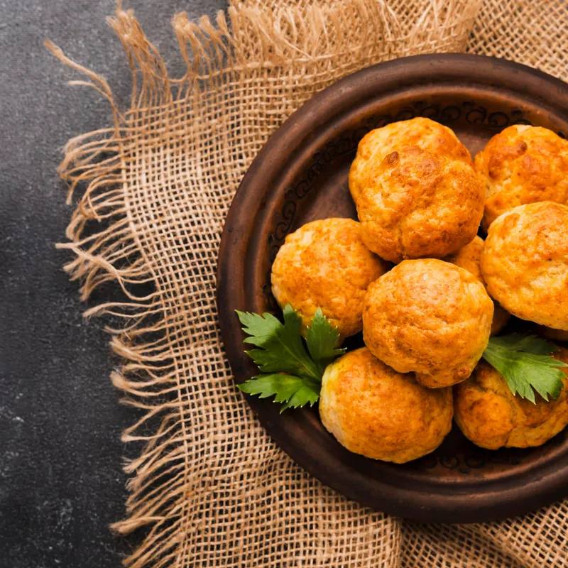 Crochete delicioase de brânză mozzarella la Airfryer