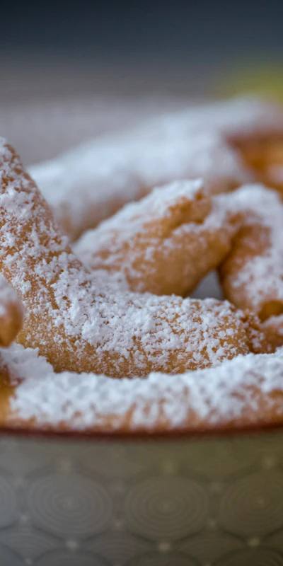 Madlene pufoase la airfryer cu aromă de lămâie