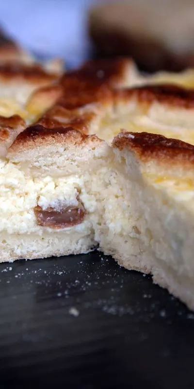 Plăcintă cu brânză la air fryer – Un desert sau gustare delicioasă