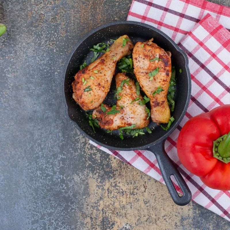 Pulpe de pui marinate în iaurt și usturoi la airfryer