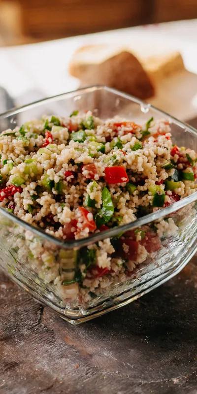 Quinoa crocantă cu legume la airfryer: Rețeta simplă