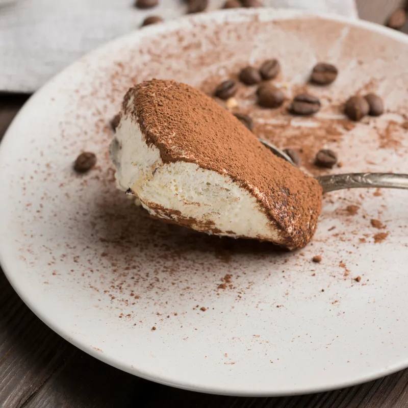 Tiramisu clasic: Desert italian rafinat cu mascarpone și cafea